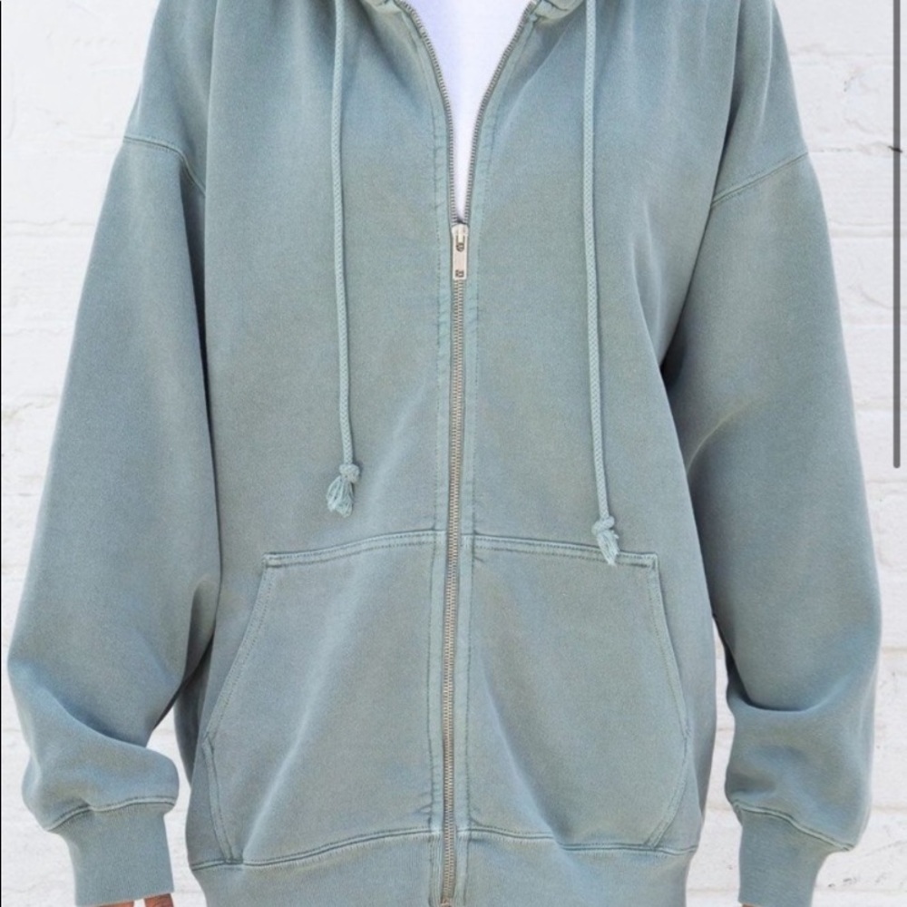 Sage green brandy melville christy hoodie 💟